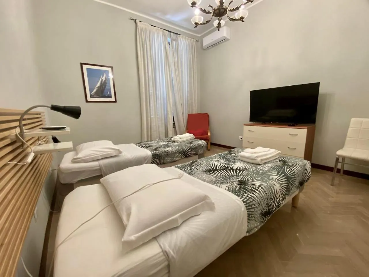 Il Balcone Sul Teatro Apartment La Spezia 0*,