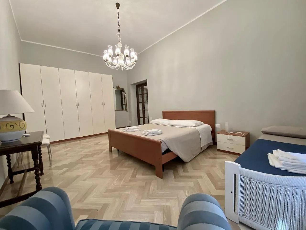 Il Balcone Sul Teatro Apartment La Spezia Italy